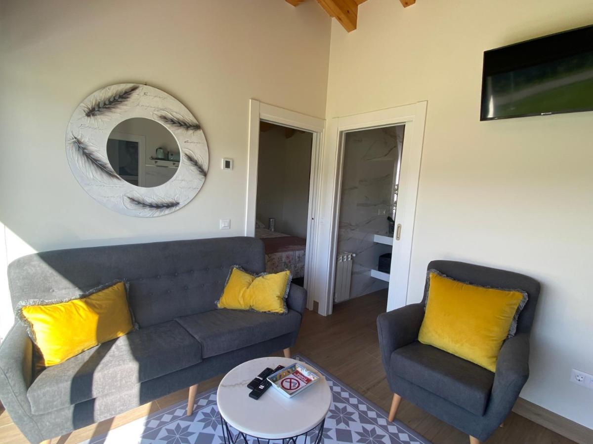 Apartamentos Turísticos VillaCordido Villaframil Ribadeo Exterior foto
